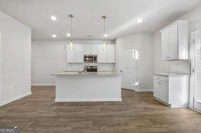 3664 PARKWAY JAMES Drive, Snellville, GA 30039
