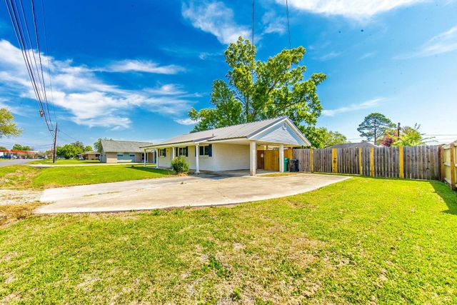 201 Park Dr, Thibodaux, LA 70301