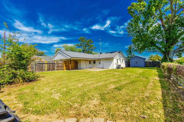 201 Park Dr, Thibodaux, LA 70301