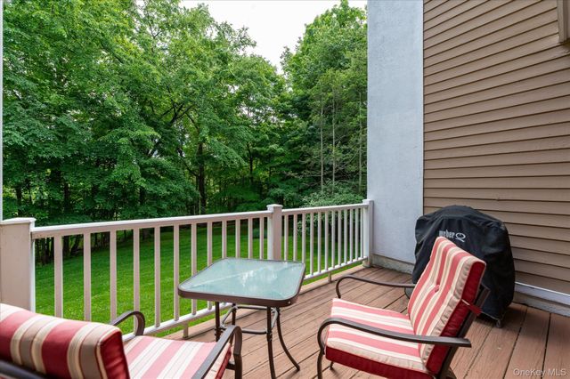 134 Bayberry Close, Chappaqua, NY 10514