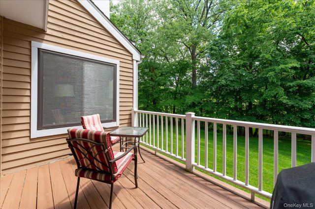 134 Bayberry Close, Chappaqua, NY 10514