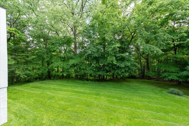 134 Bayberry Close, Chappaqua, NY 10514