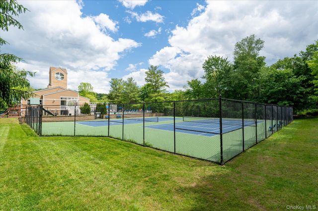 134 Bayberry Close, Chappaqua, NY 10514