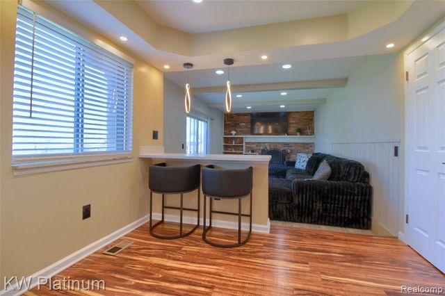 25168 Goddard Road, Taylor, MI 48180