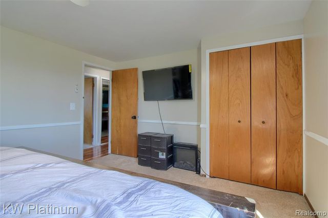 25168 Goddard Road, Taylor, MI 48180