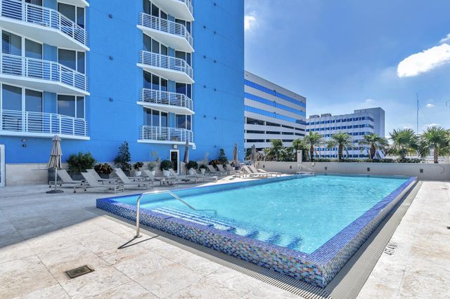1551 N Flagler Drive 910, West Palm Beach, FL 33401