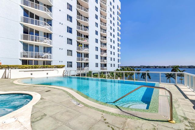 1551 N Flagler Drive 910, West Palm Beach, FL 33401