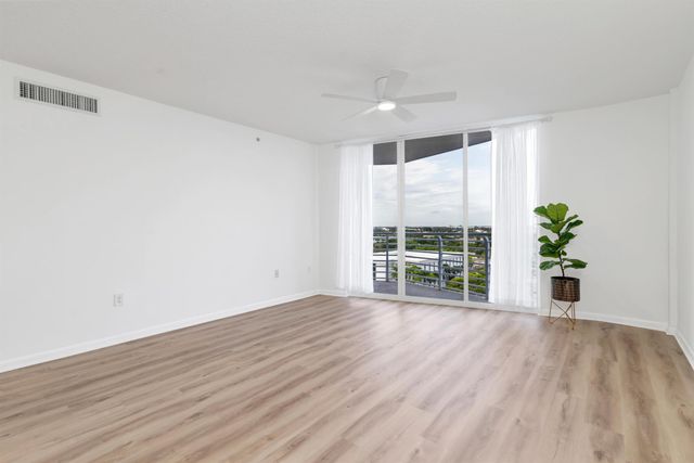 1551 N Flagler Drive 910, West Palm Beach, FL 33401