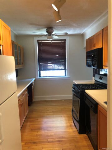 1 Greenridge Avenue D2, White Plains, NY 10605