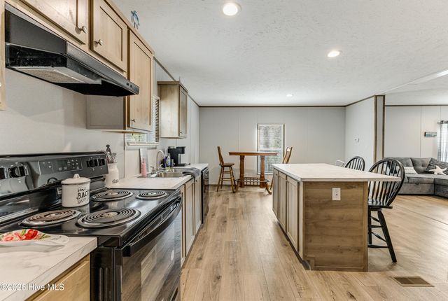 440 Stone Chimney Road SW, Supply, NC 28462