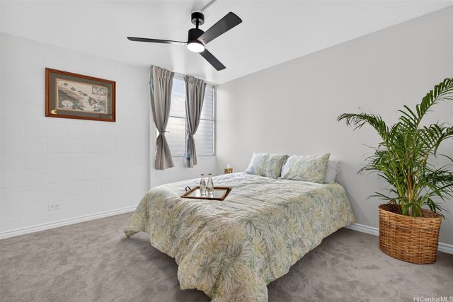 1128 Ala Napunani Street 1703, Honolulu, HI 96818
