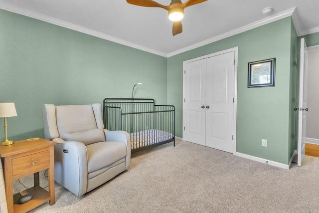 919 E 8th Circle, Kearney, MO 64060