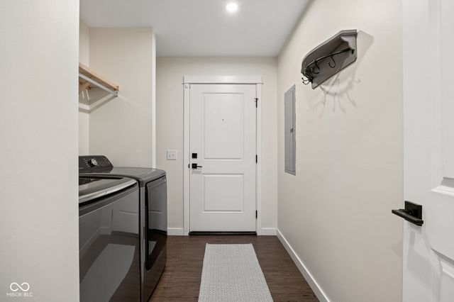 806 N Beville Avenue, Indianapolis, IN 46201