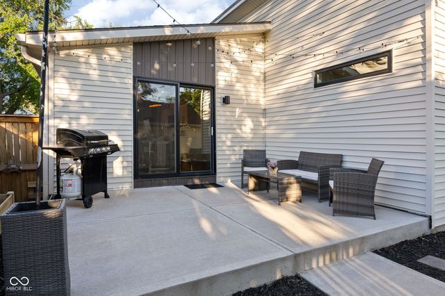 806 N Beville Avenue, Indianapolis, IN 46201