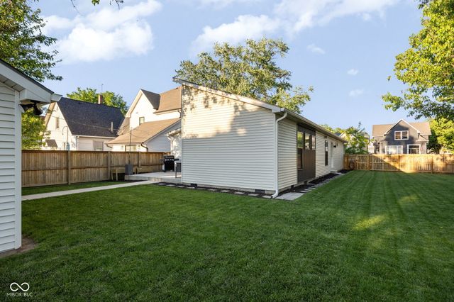 806 N Beville Avenue, Indianapolis, IN 46201