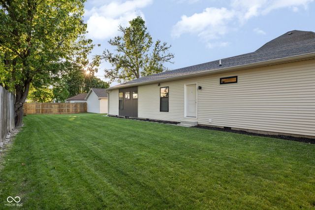 806 N Beville Avenue, Indianapolis, IN 46201