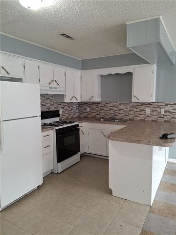 407 Park Street C, Springdale, AR 72764