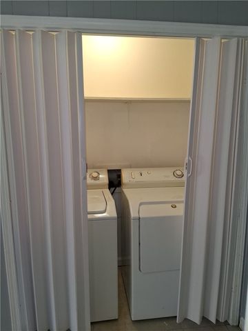 407 Park Street C, Springdale, AR 72764