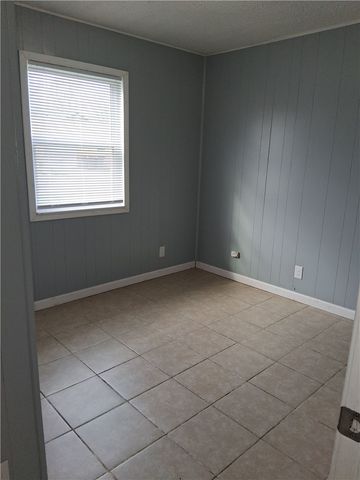 407 Park Street C, Springdale, AR 72764