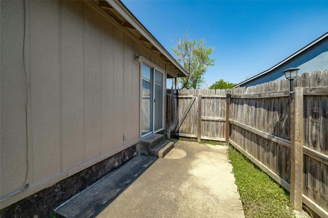 515 Sierra CV, Round Rock, TX 78664