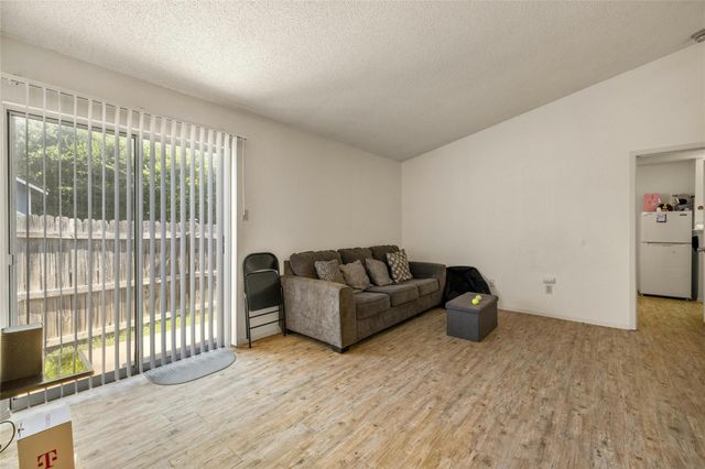 515 Sierra CV, Round Rock, TX 78664