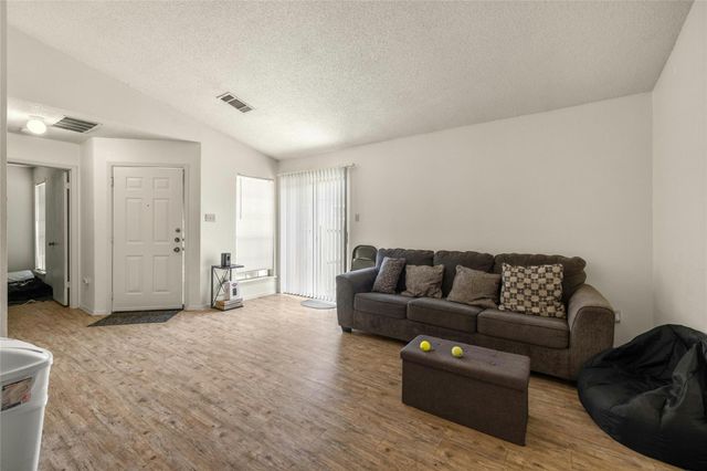 515 Sierra CV, Round Rock, TX 78664