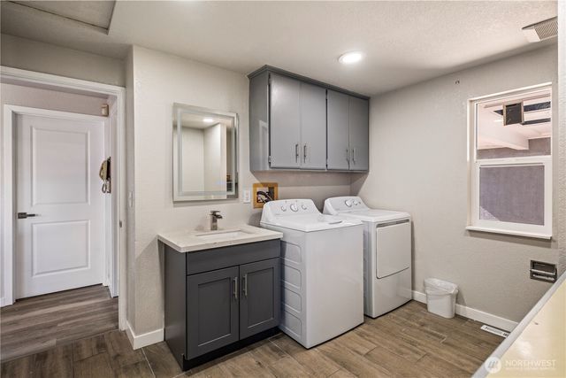 20916 Military Road S, Seatac, WA 98198