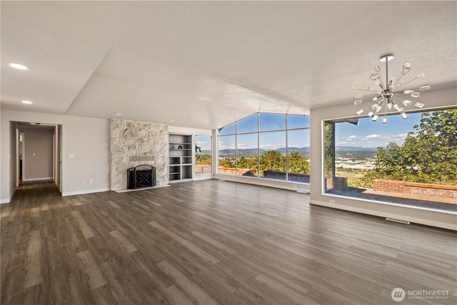 20916 Military Road S, Seatac, WA 98198