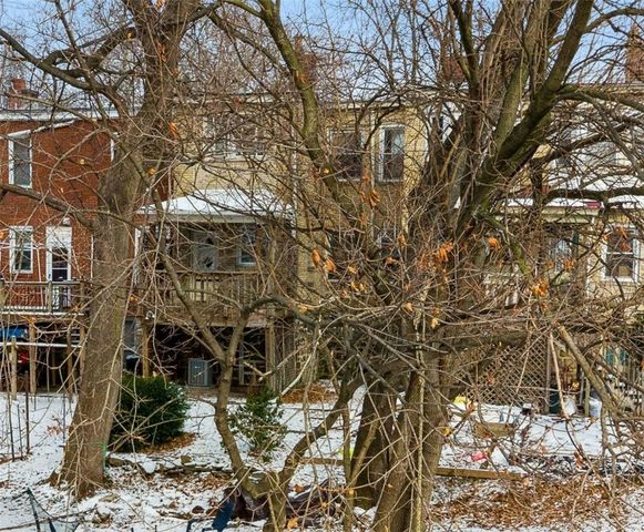 5918 Douglas Street, Squirrel Hill, PA 15217