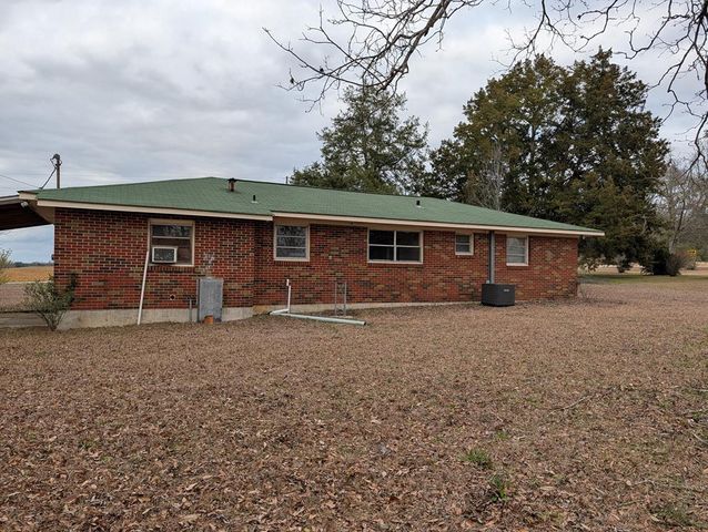 2550 Bodiford Rd., Pansey, AL 36370