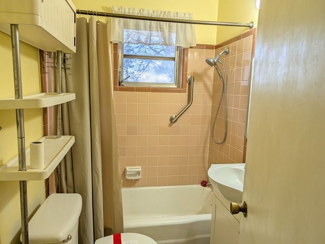 2550 Bodiford Rd., Pansey, AL 36370