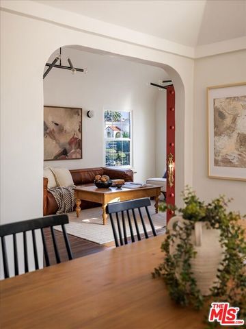 2207 Alsace Avenue, Los Angeles, CA 90016