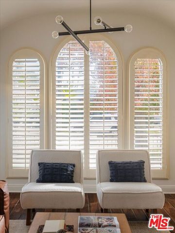 2207 Alsace Avenue, Los Angeles, CA 90016