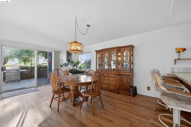 5014 Sandmound Blvd, Oakley, CA 94561