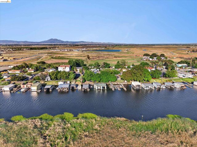 5014 Sandmound Blvd, Oakley, CA 94561
