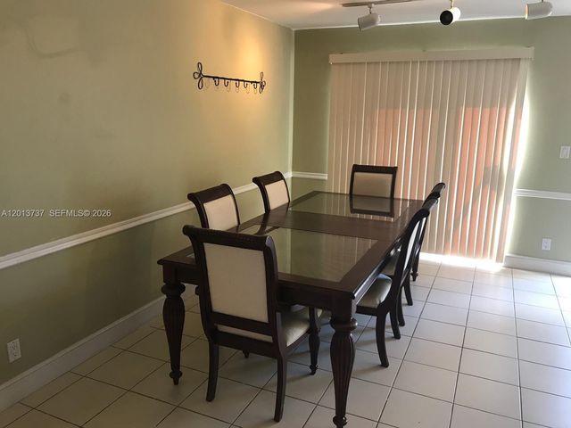 3965 NW 9th Ave 3, Deerfield Beach, FL 33064