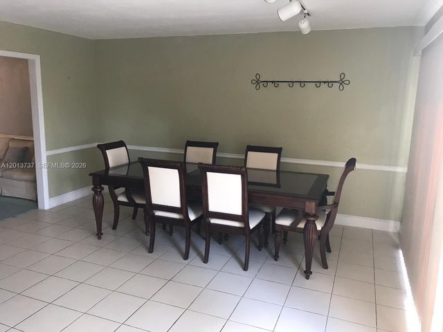3965 NW 9th Ave 3, Deerfield Beach, FL 33064