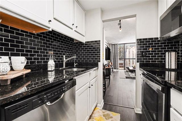 1280 W Peachtree NW Street 1513, Atlanta, GA 30309