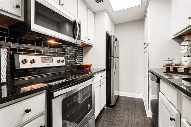 1280 W Peachtree NW Street 1513, Atlanta, GA 30309