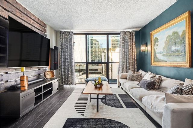 1280 W Peachtree NW Street 1513, Atlanta, GA 30309