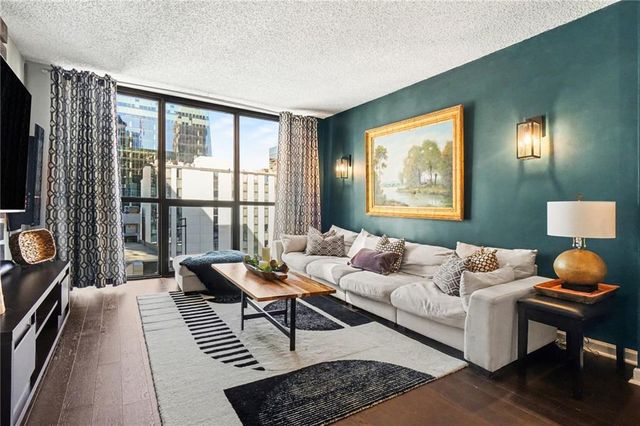 1280 W Peachtree NW Street 1513, Atlanta, GA 30309