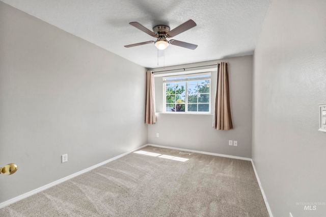 214 E Screech Owl Dr., Kuna, ID 83634