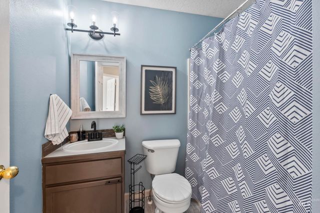 214 E Screech Owl Dr., Kuna, ID 83634