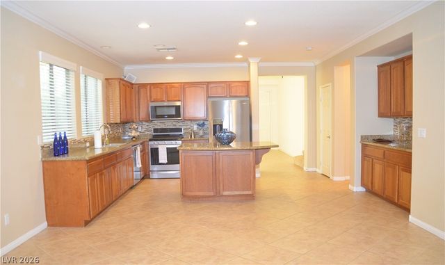 8056 Langfield Falls Street, North Las Vegas, NV 89085