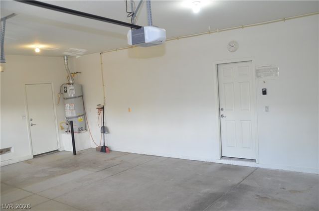 8056 Langfield Falls Street, North Las Vegas, NV 89085