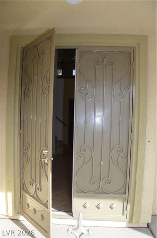 8056 Langfield Falls Street, North Las Vegas, NV 89085