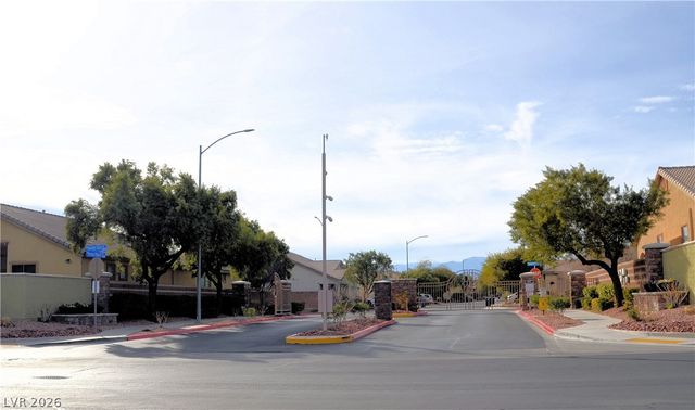 8056 Langfield Falls Street, North Las Vegas, NV 89085