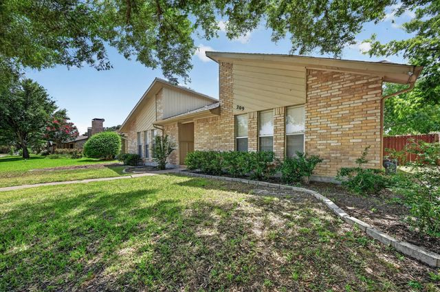 209 Glenwood Drive, Coppell, TX 75019