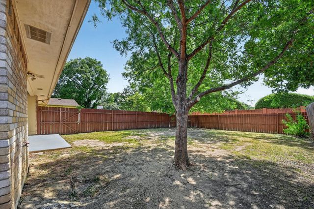 209 Glenwood Drive, Coppell, TX 75019