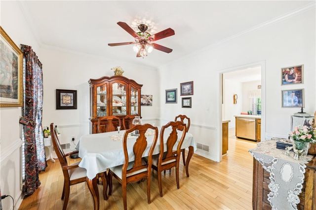 318 Dogwood Trace, Mcdonough, GA 30252